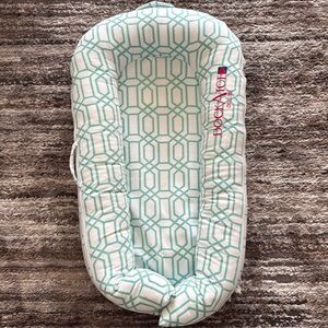 Dock A Tot Deluxe with additional cover